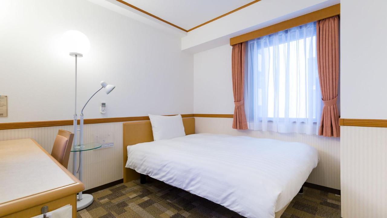 Toyoko Inn Tokyo Tozai-Sen Nishi-Kasai Luaran gambar